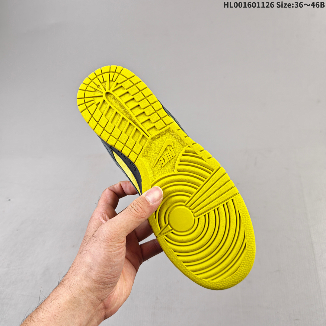Supreme x Nike Dunk SB Low Pro OG Sup x SB - foto 4