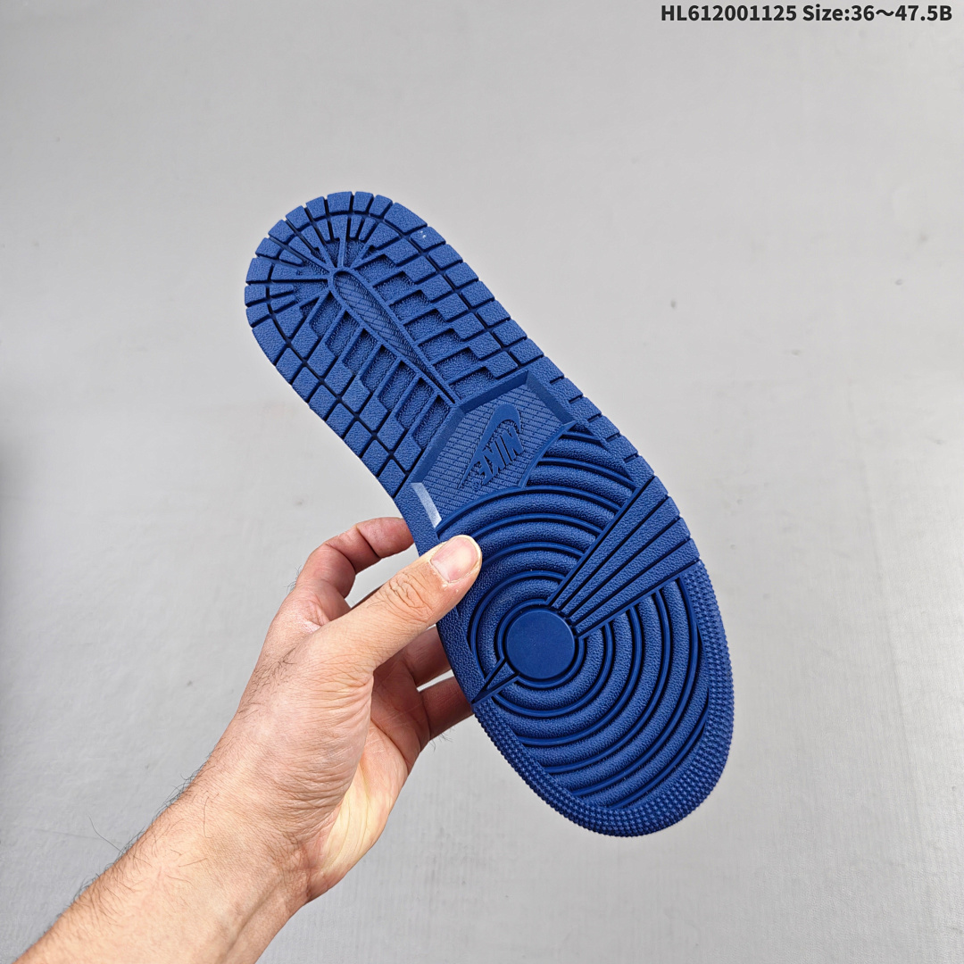 Air Jordan 1 Low 1985 - foto 5