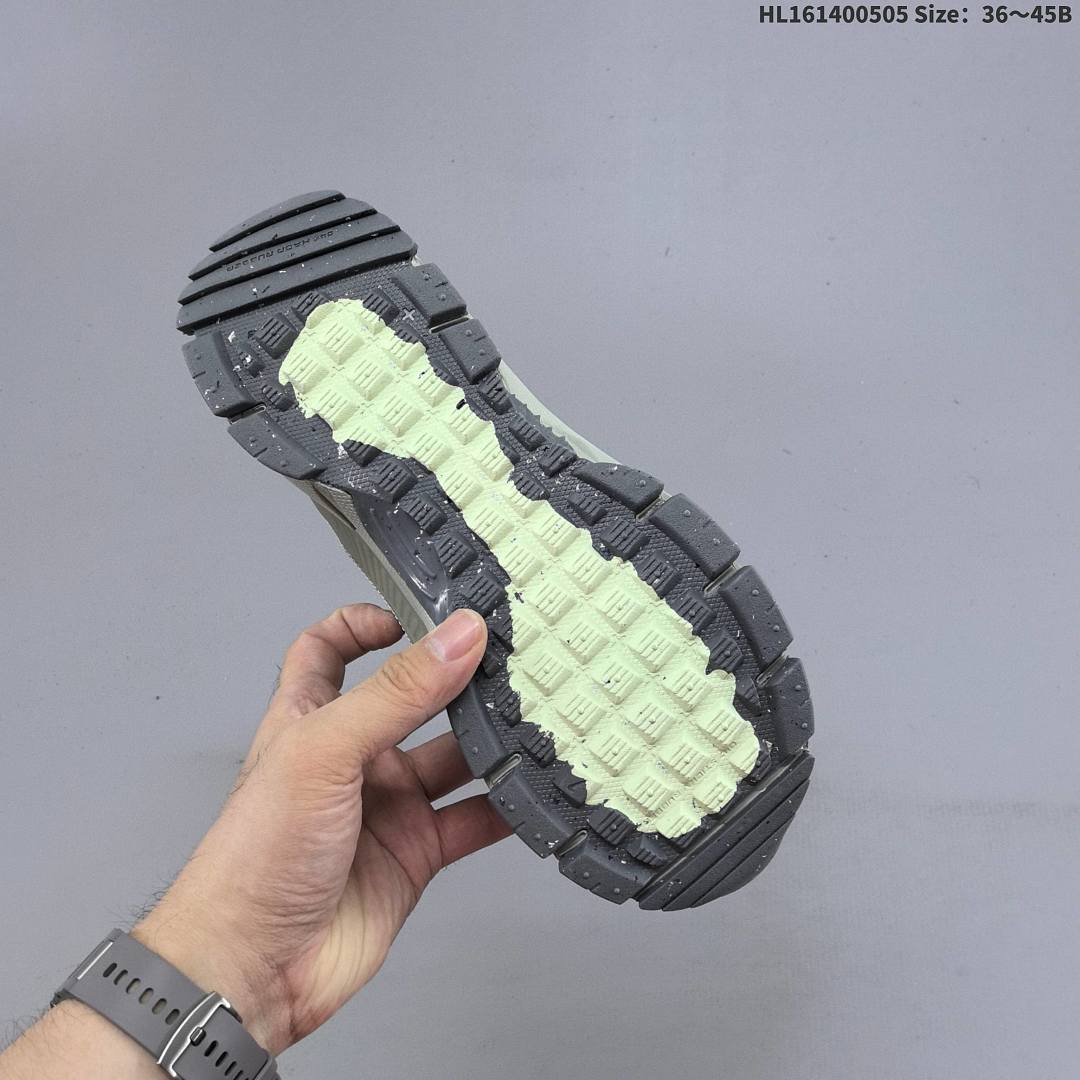 Nike Zoom Vomero Roam TPU EVA - foto 7