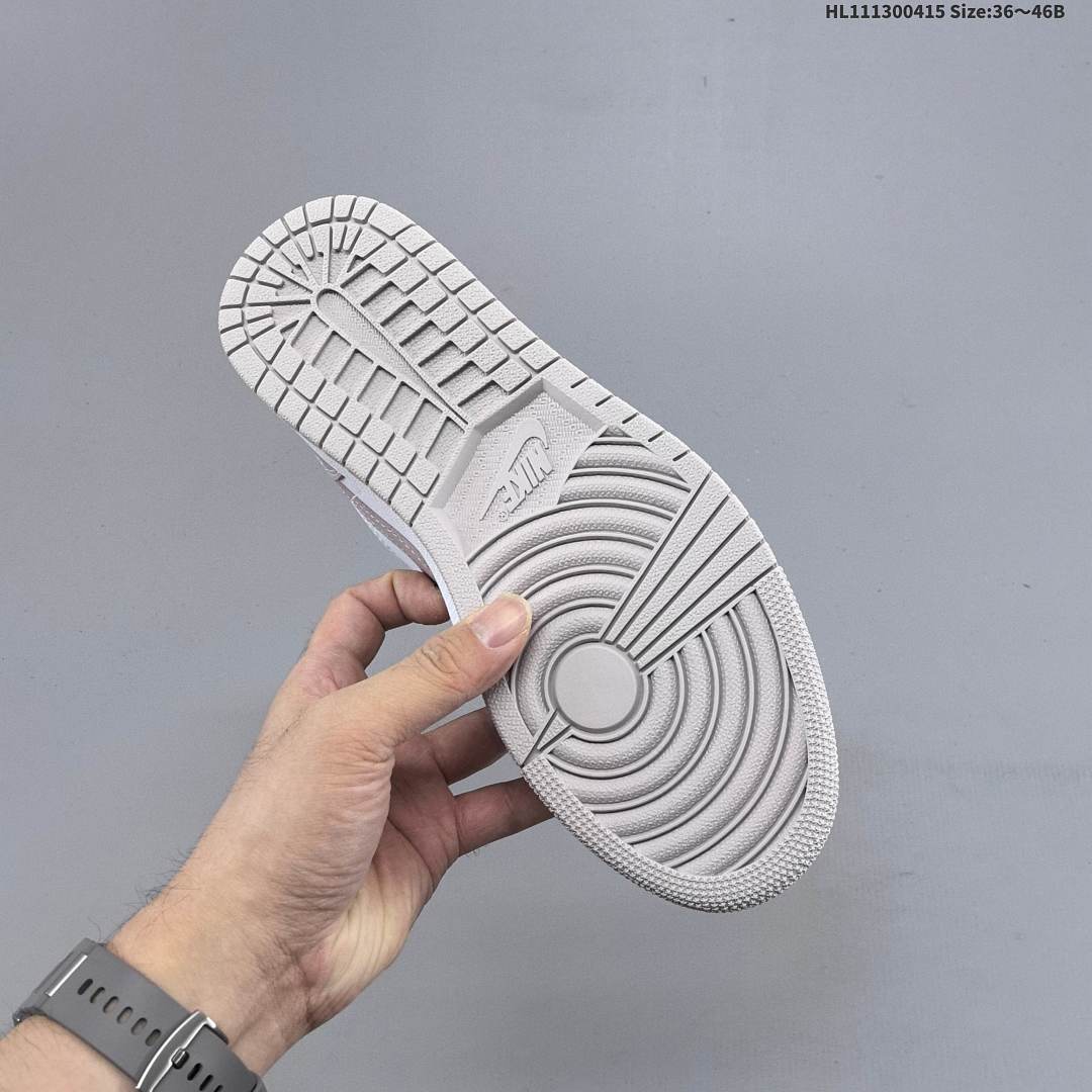 Nike Air Jordan 1 Low OG AJ1 -606 - foto 7
