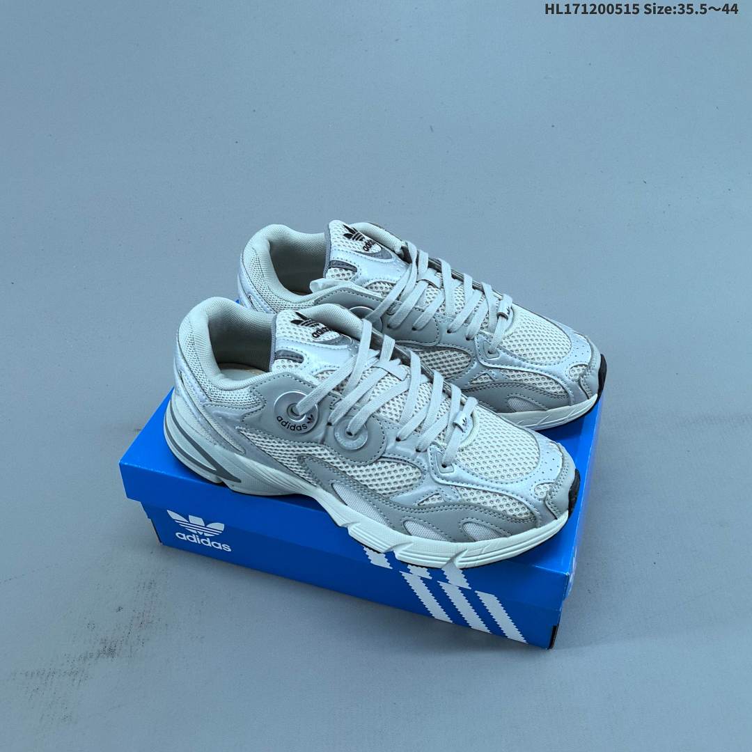Adidas Original Astir 2000