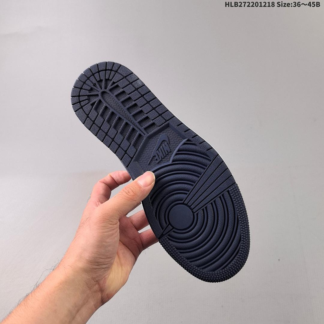 Nike Air Jordan 1 x Travis Scott AJ1 ‘DIY’ - foto 4