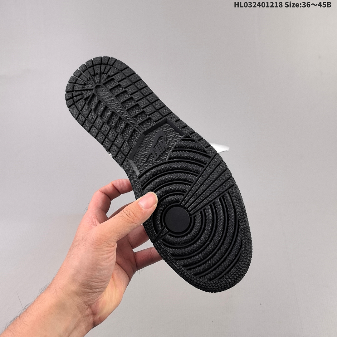 Nike Air Jordan 1 x Travis Scott AJ1 ‘DIY’ - foto 4
