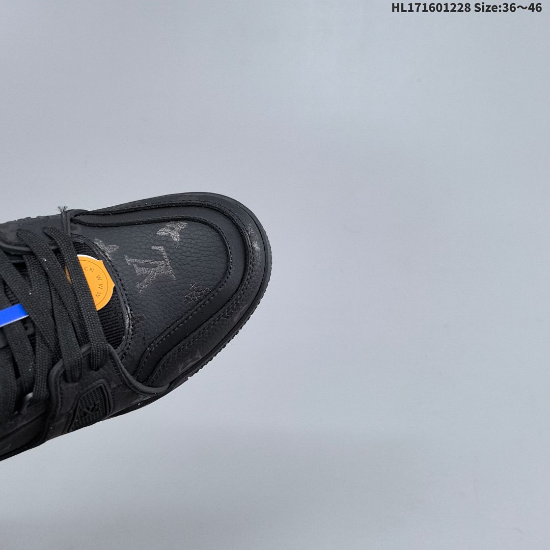 LV ARCH LIGHT SNEAKER 3D - foto 3