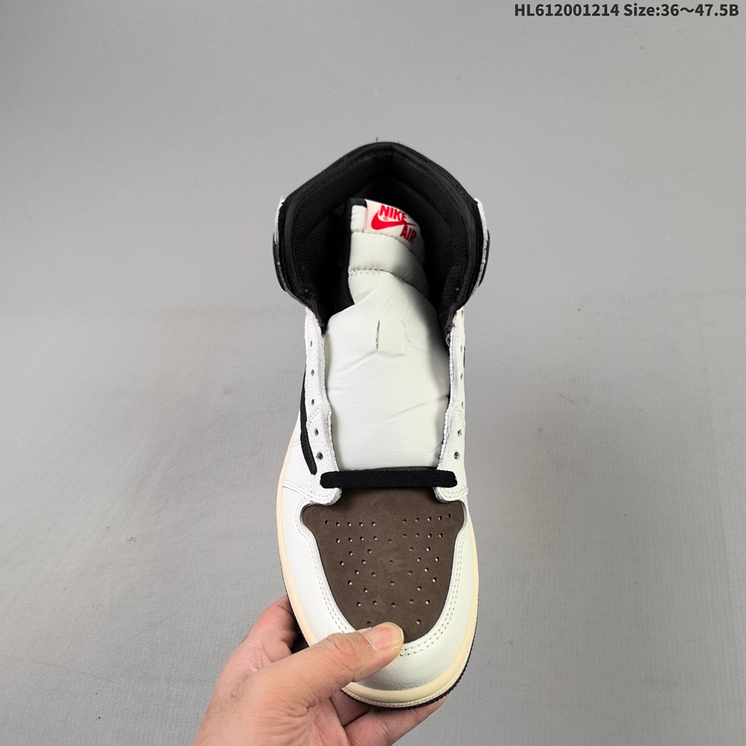 Travis Scott x Air Jordan 1 YY Retro High OG Cuctus Jack Swoo - foto 6