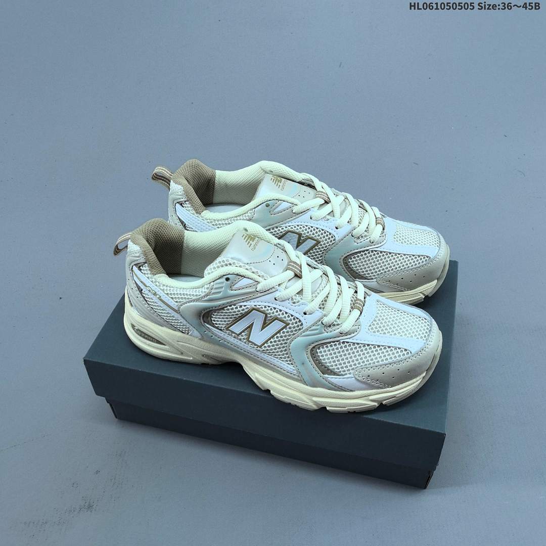 New Balance MR530 .