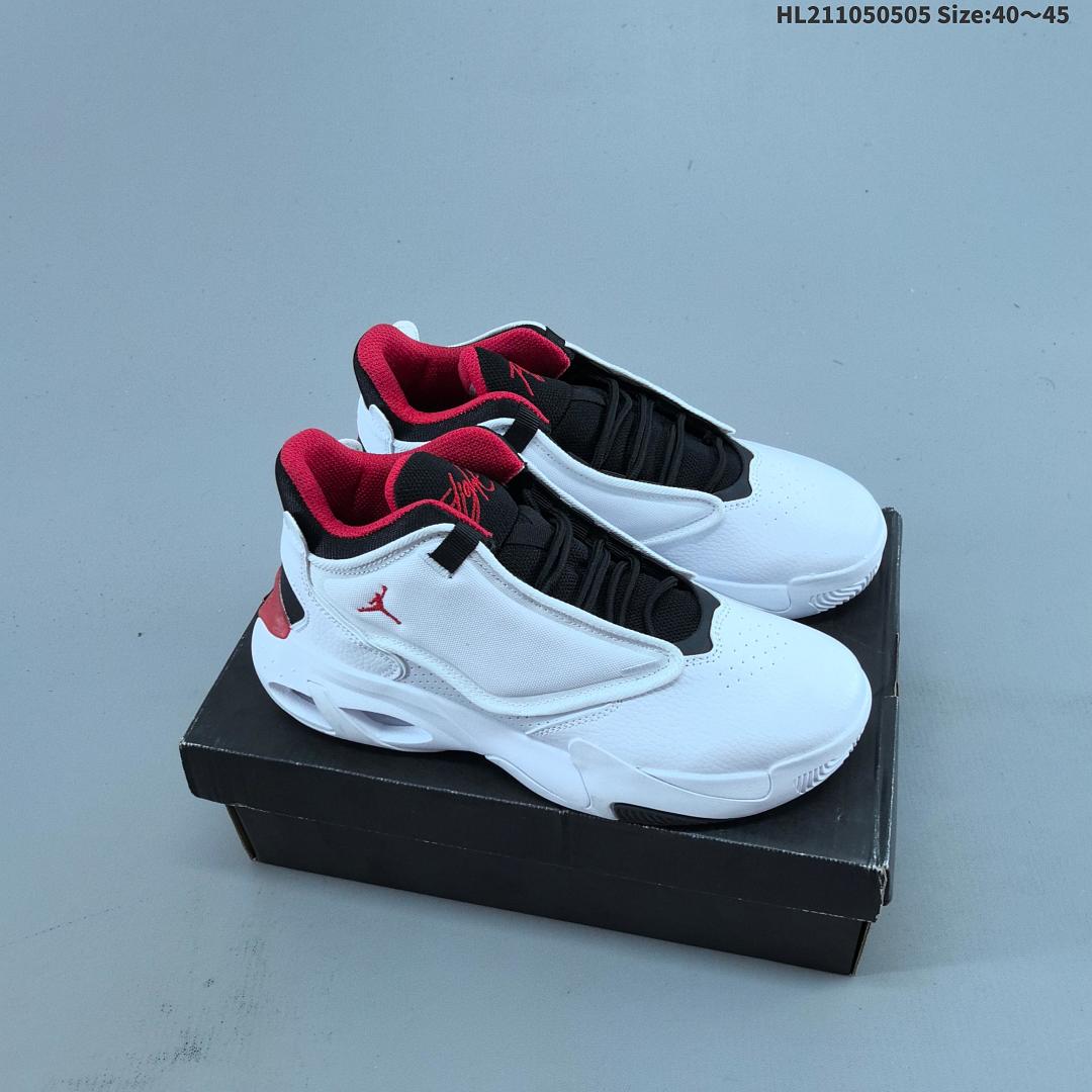 Jordan Max Aura 4