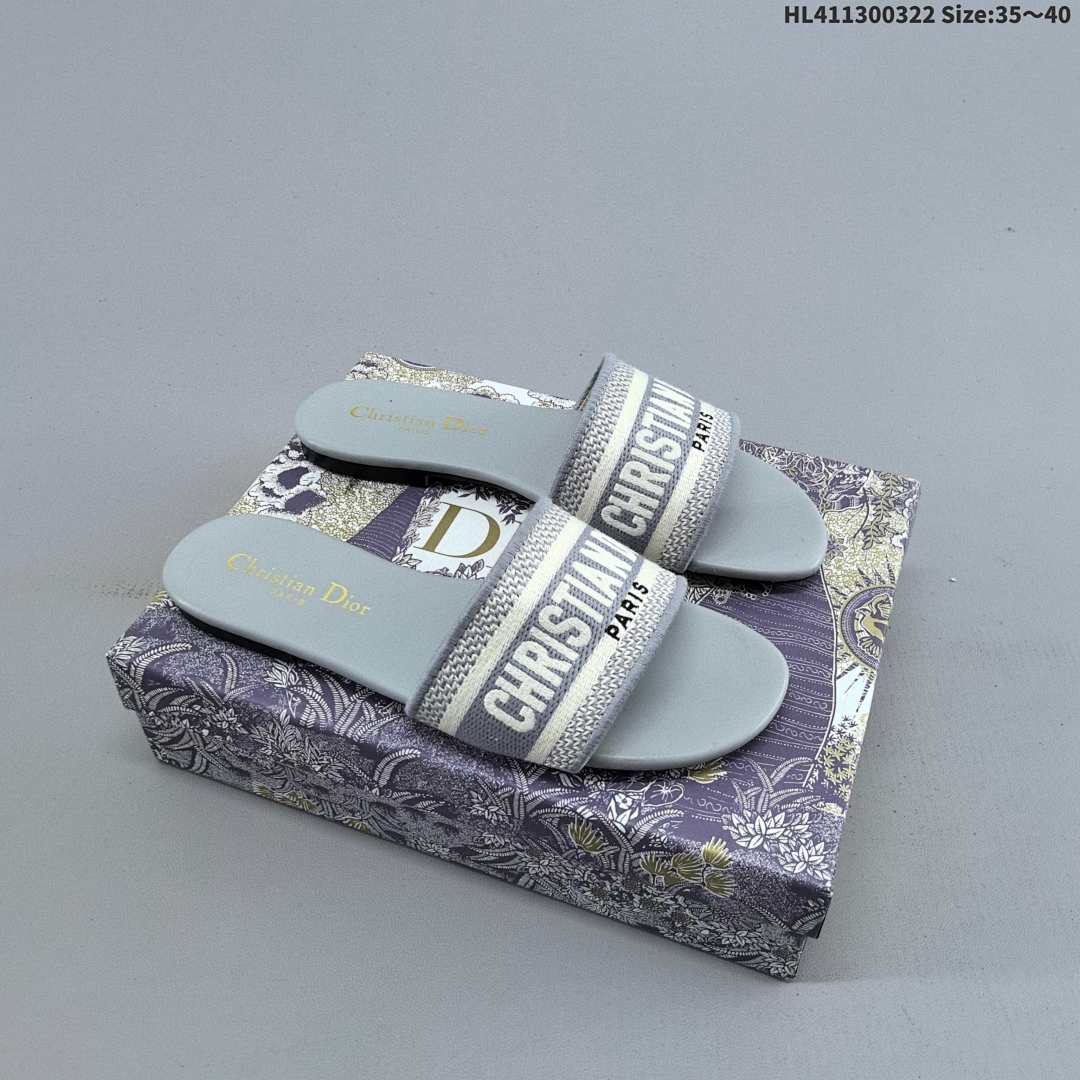 CHANEL - foto 3