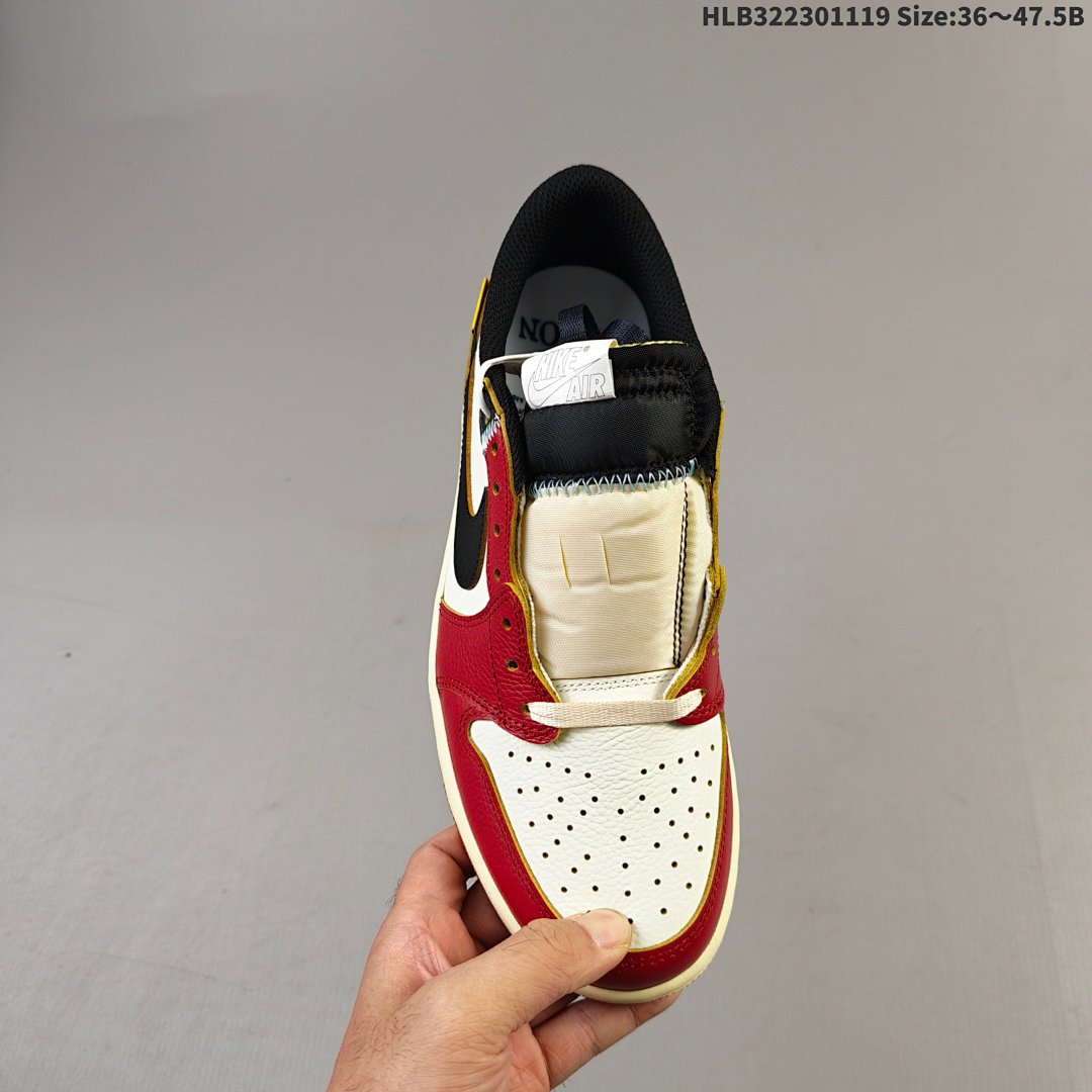 Air Jordan 1 Low OG "Black Muslin Varsity Red" AJ1 1 aj1 1 - foto 7