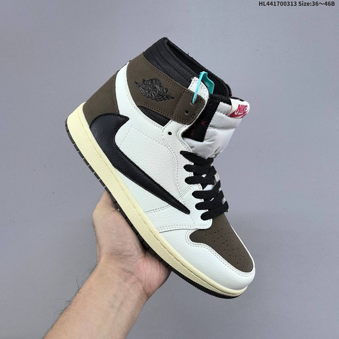 Nike Air Jordan 1 Retro High OG AJ1 · - foto 3