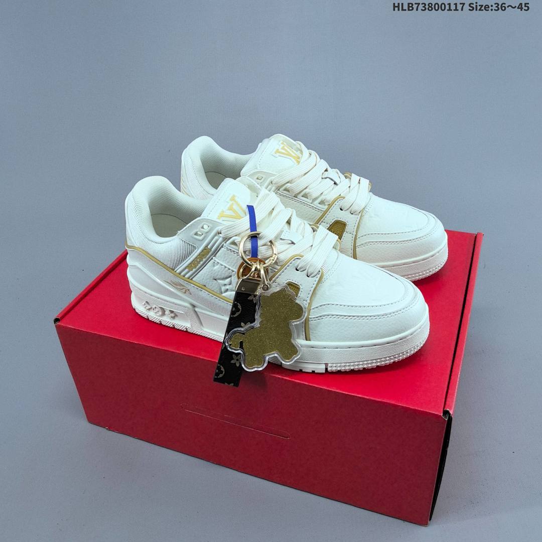 Louis Vuitton/ PU