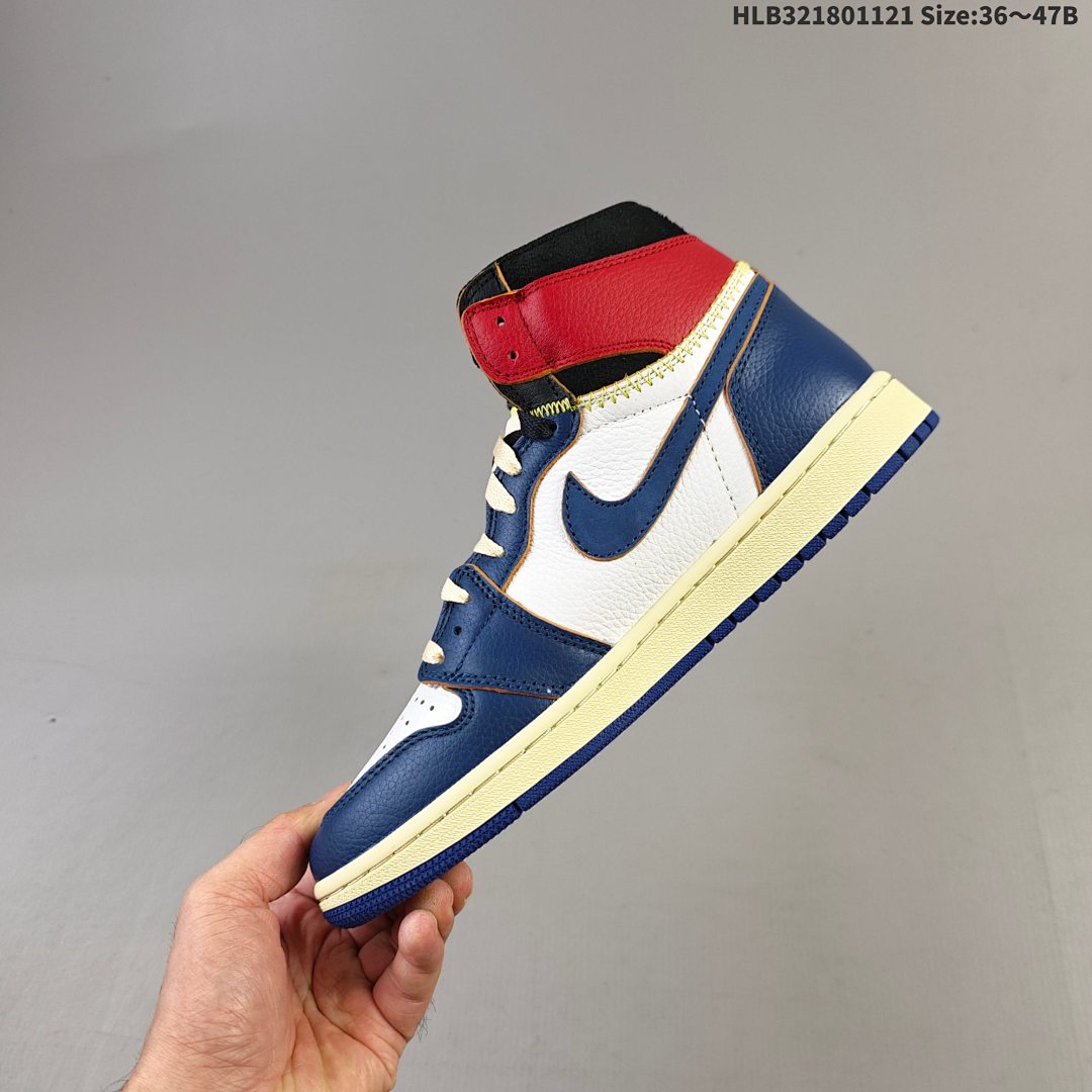 Nike Air Jordan 1 Retro High OG AJ1 · - foto 8