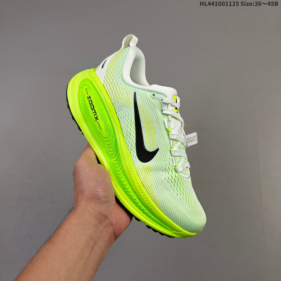 Nike VOMERO 18X Nike VOMERO 18 HM6803 100 - foto 9