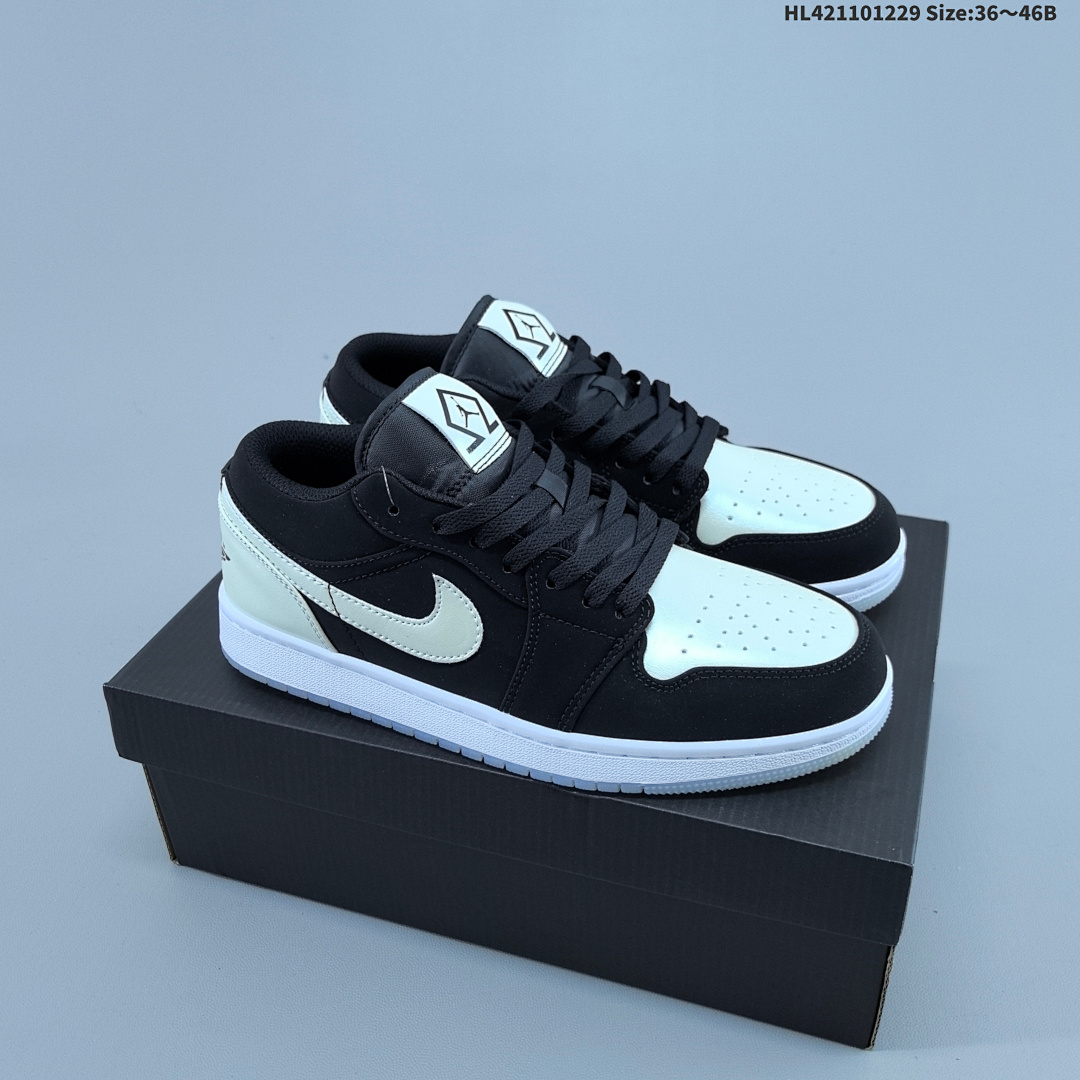 Nike Air Jordan 1 Low AJ1 -001 4