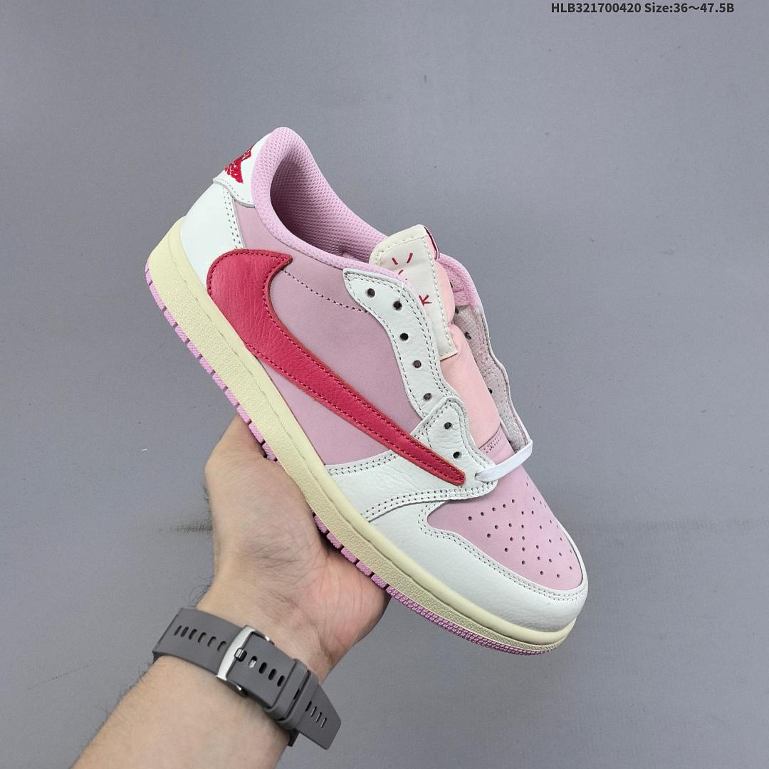 Nike Air Jordan 1 x Travis Scott AJ1 - foto 3