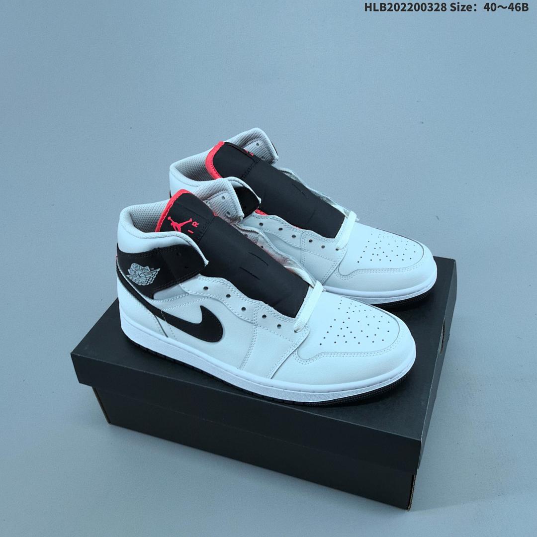 Air Jordan 1 Mid ‼️ ‼️ Air Jordan 1