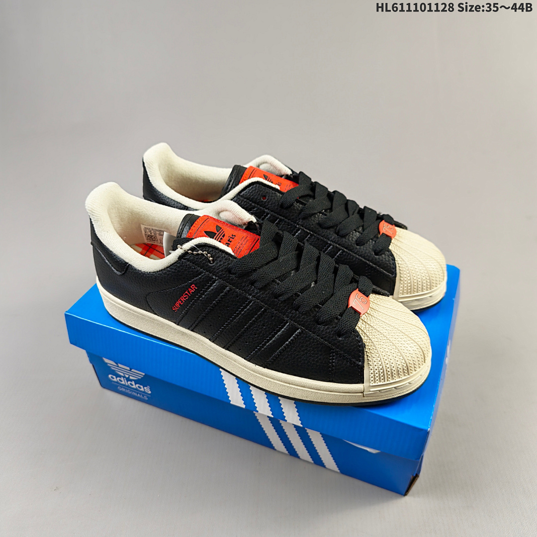 Adidas Originals Superstar - foto 147
