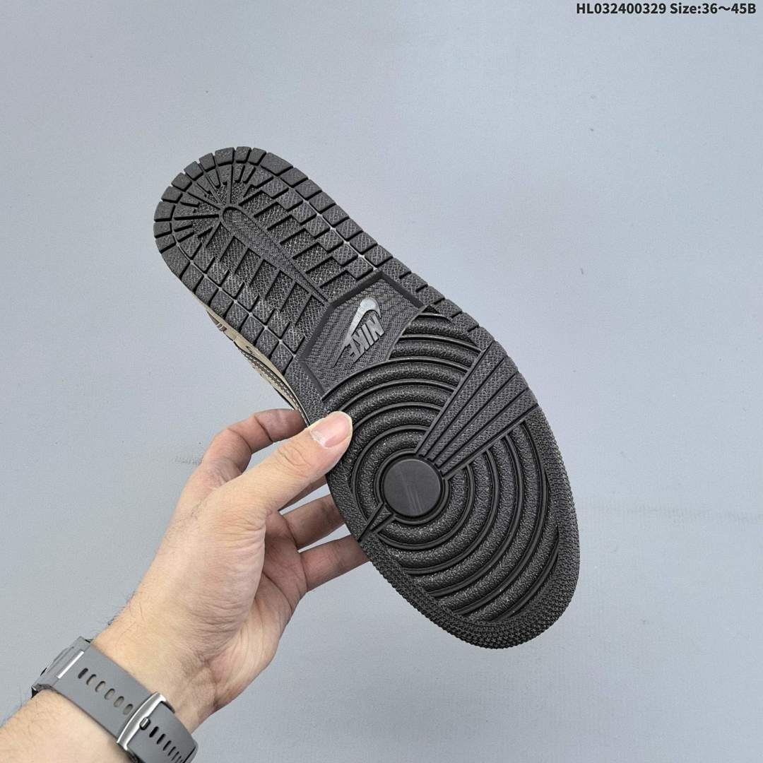 Nike Air Jordan 1 x Travis Scott AJ1 ‘DIY’ - foto 7