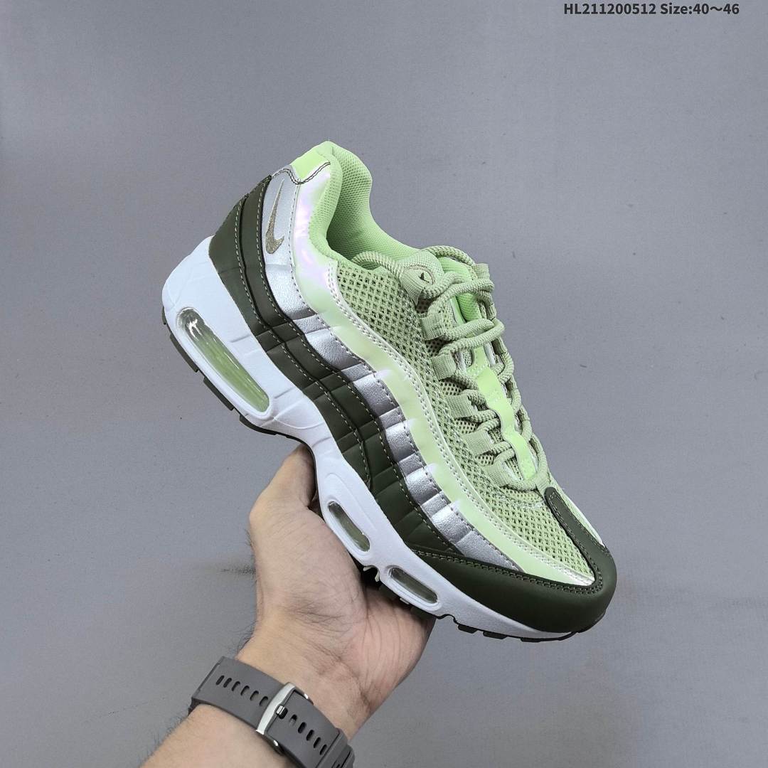 NIKE AIR MAX 95 TT 300 ID Size 46 - foto 4