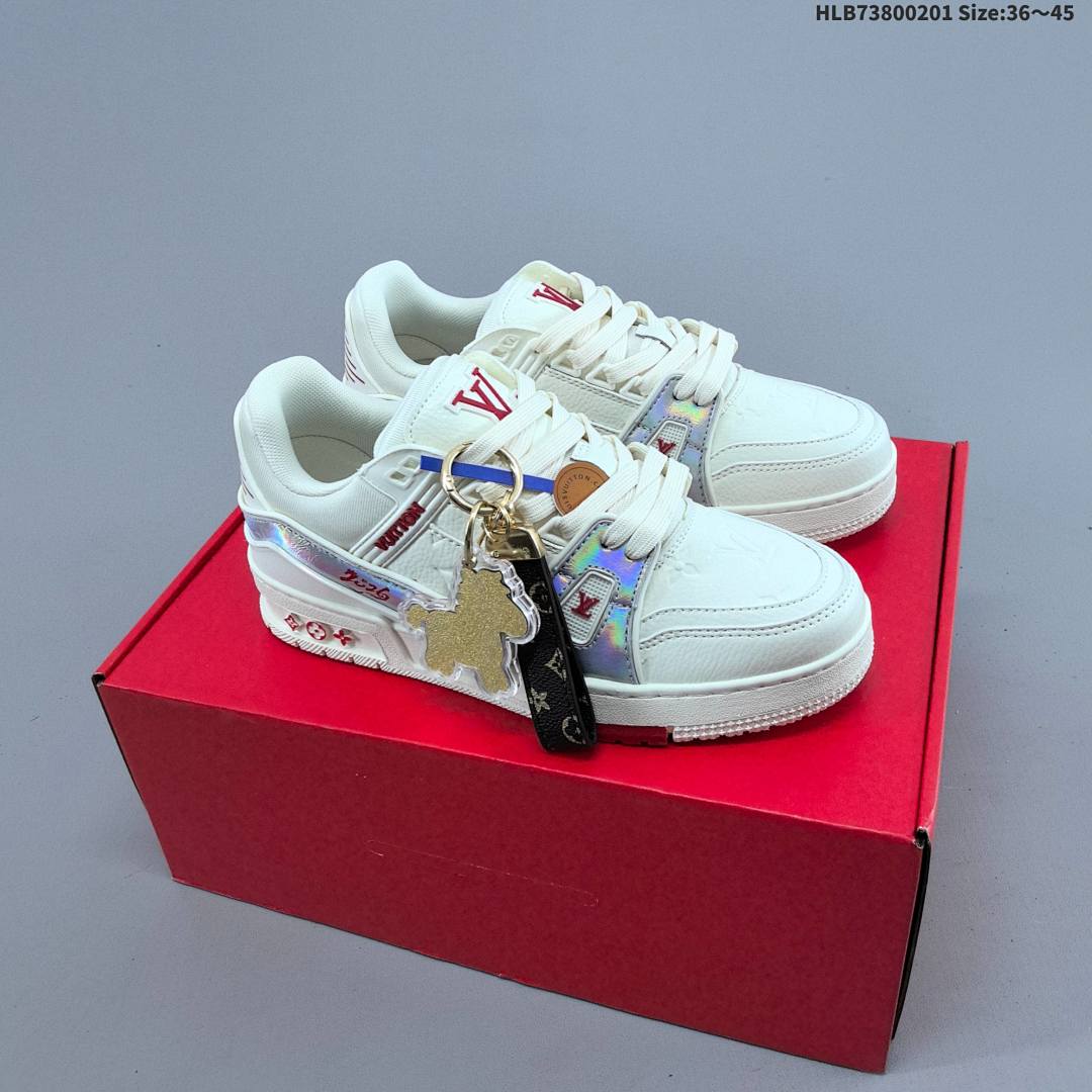 LOUIS VUITTON Trainer Maxi LV