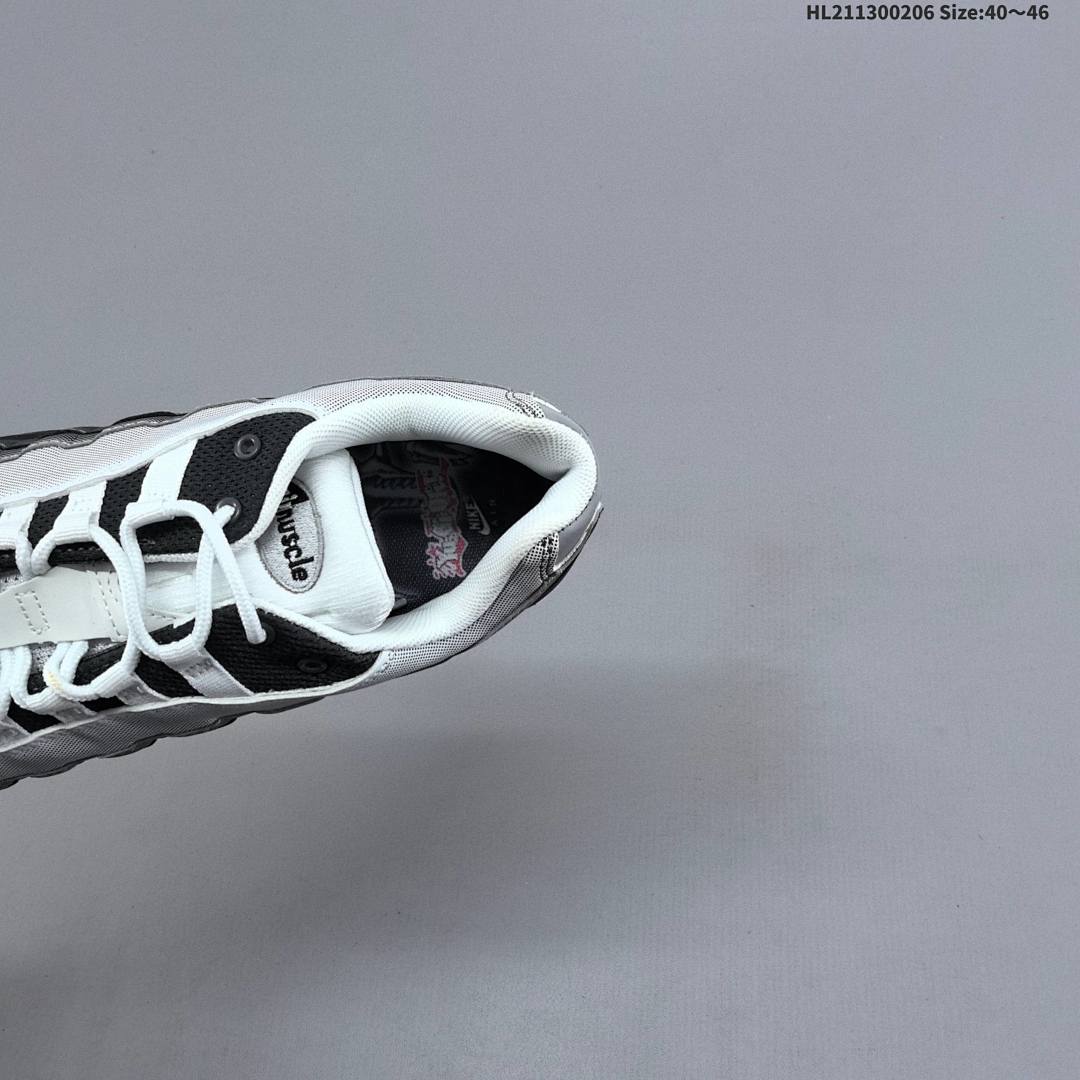 NIKE AIR MAX 95 TT - foto 2