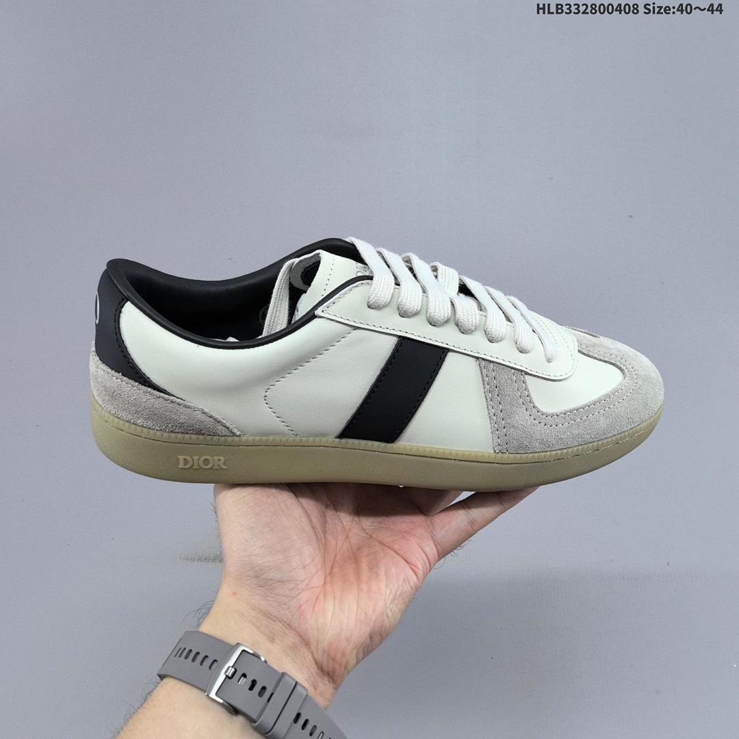 Dior 25 DiorLogo3DÔÇ£ChristianDiorJÔÇÖAdiorÔÇØ - foto 4