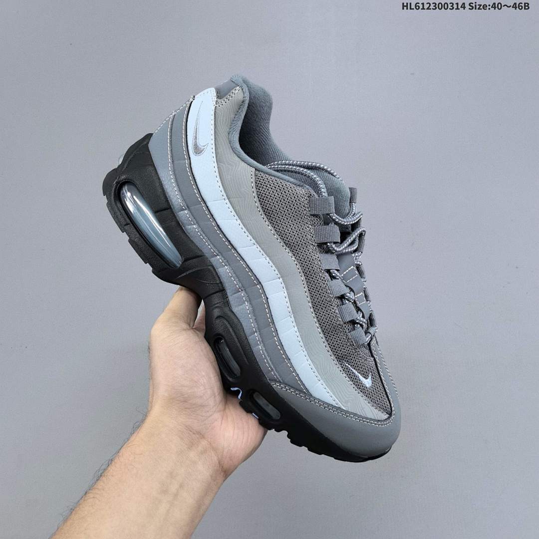 NIKE AIR MAX 95 SP - foto 3