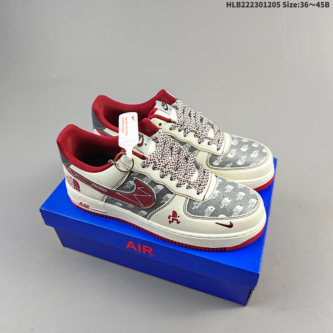 NIKE AIR FORCE 1‘07 -010 Size