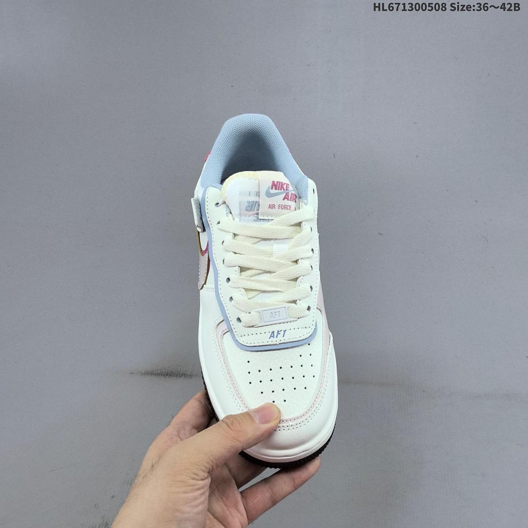 NIKE WMNS Air Force 1 Shadow - foto 5