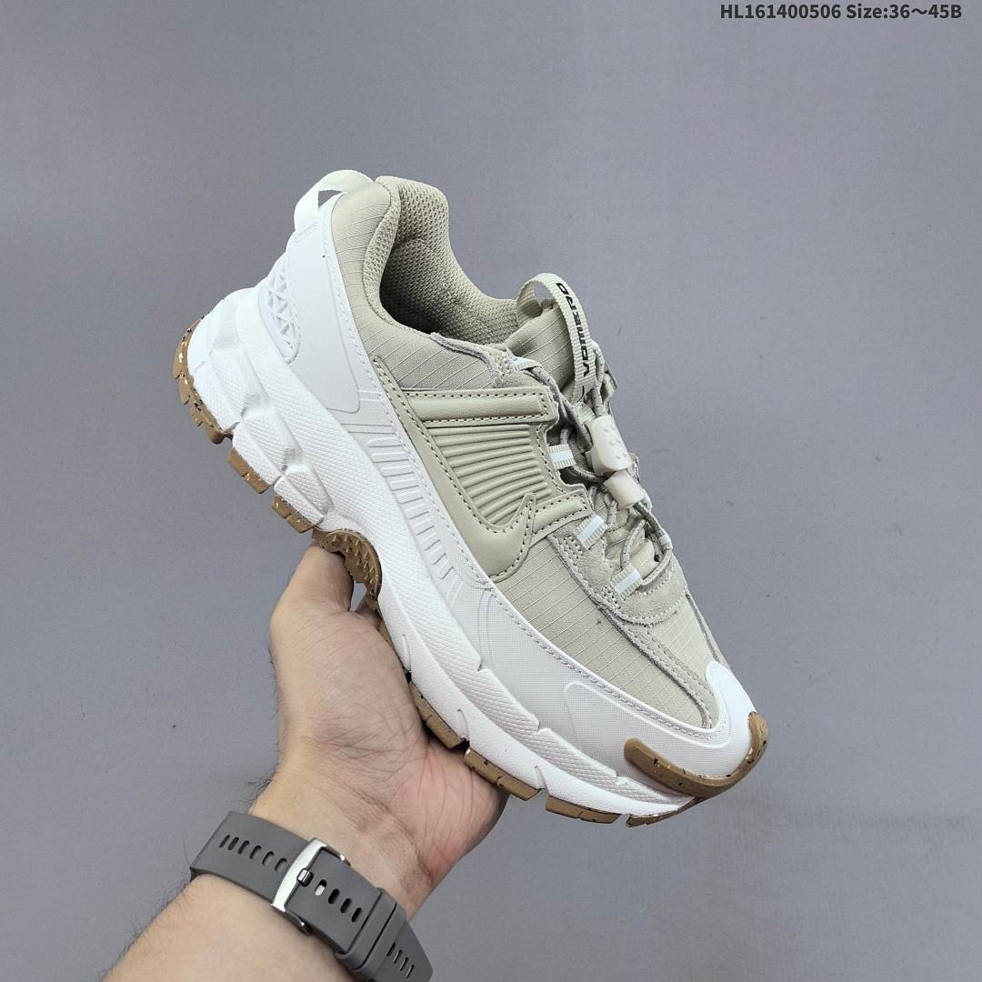 Nike Zoom Vomero Roam TPU EVA - foto 3