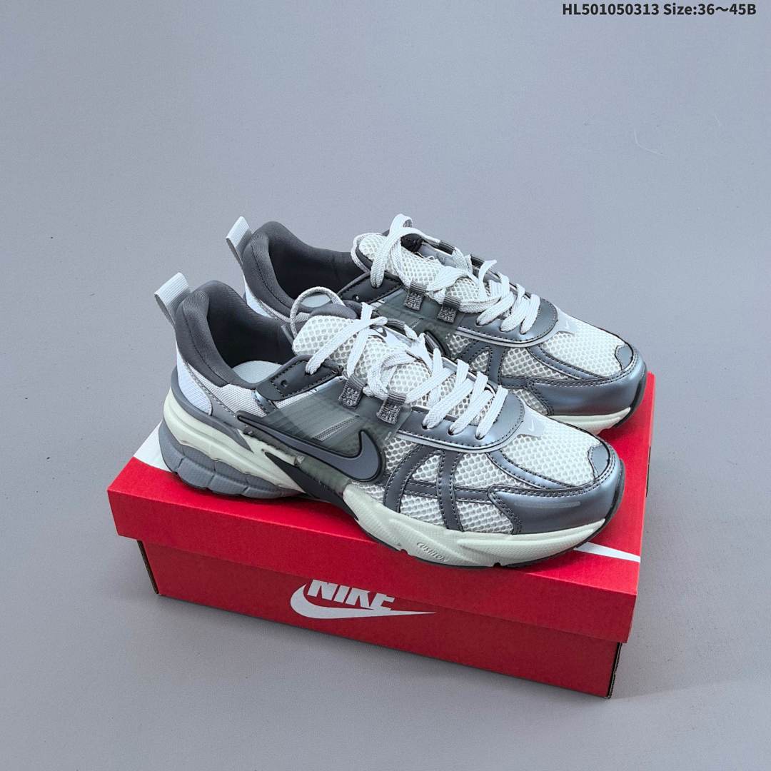 NIKE V2K RUN Swoosh Bill Bower - foto 10