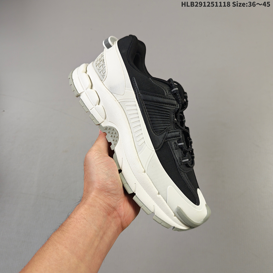 Nike Zoom Vomero Roam TPU