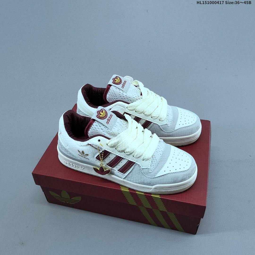 84 Adidas originals Forum 84 low