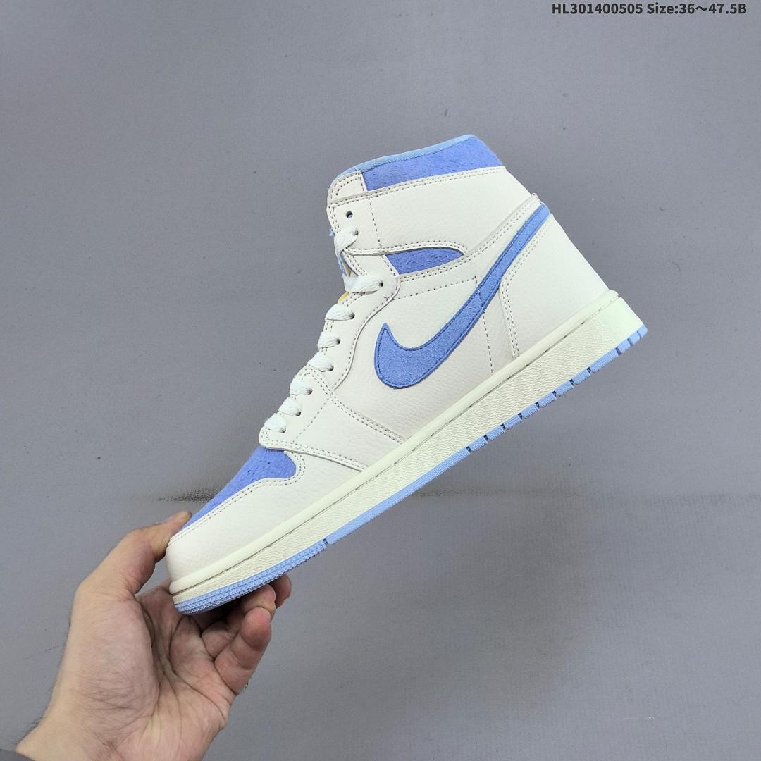 Nike AIR JORDAN 1 RETRO HIGH OG “AJ1 · -102 36.5 37 - foto 4