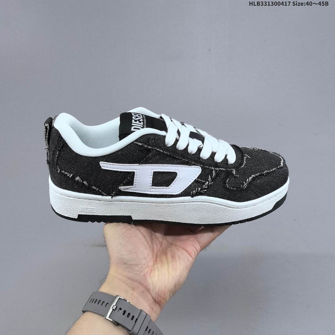 DIESEL S-Ukiyo HLB331300417 Size 45B - foto 2