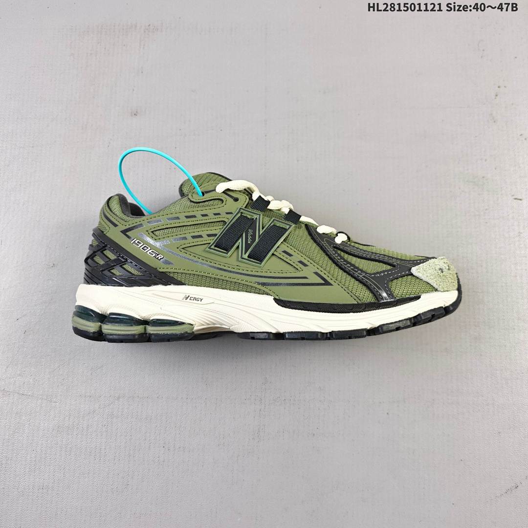 New Balance M1906R New Balance