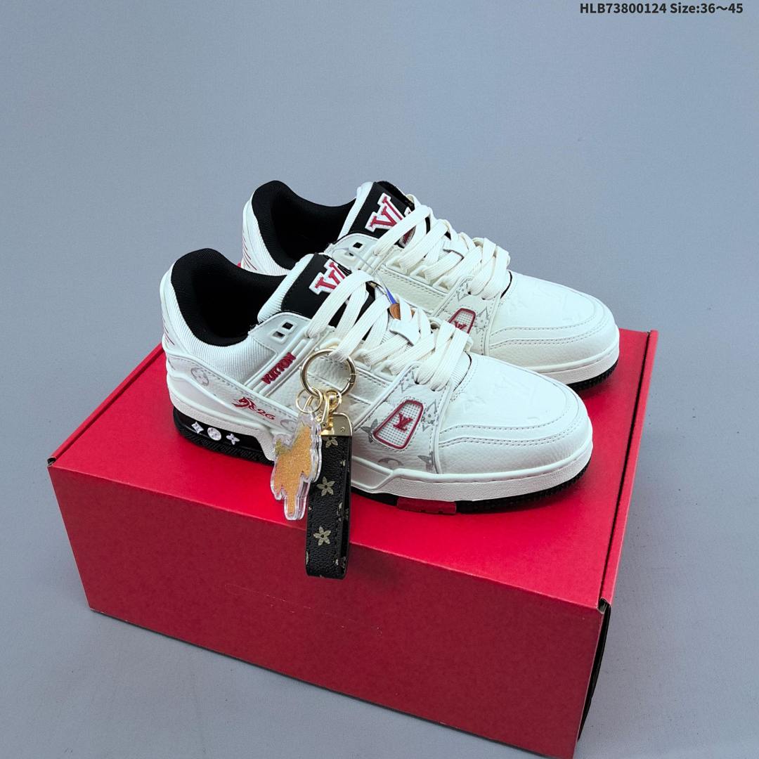 LOUIS VUITTON Trainer Maxi LV