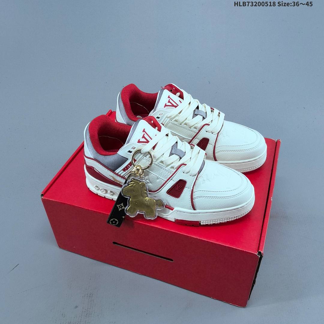 Louis Vuitton LV 3D