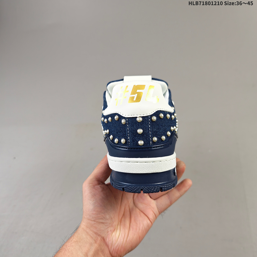 LV ARCH LIGHT SNEAKER 3D - foto 5