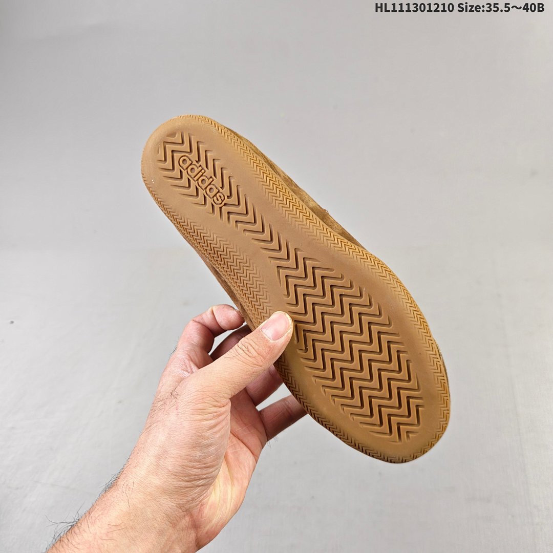 ADIDAS URBAN REVERIE ID Size .5 40B - foto 4