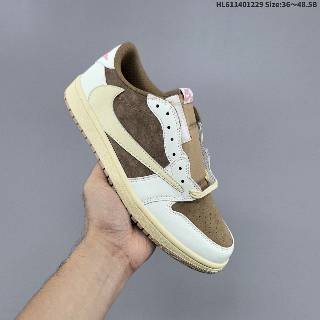 Nike Air Jordan 1 x Travis Scott AJ1 - foto 8