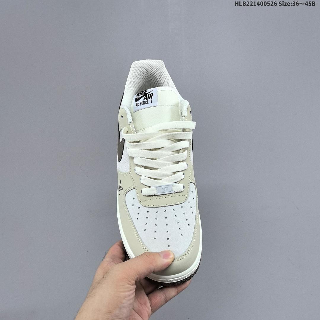 Nike AIR FORCE 1’07 Force - foto 5