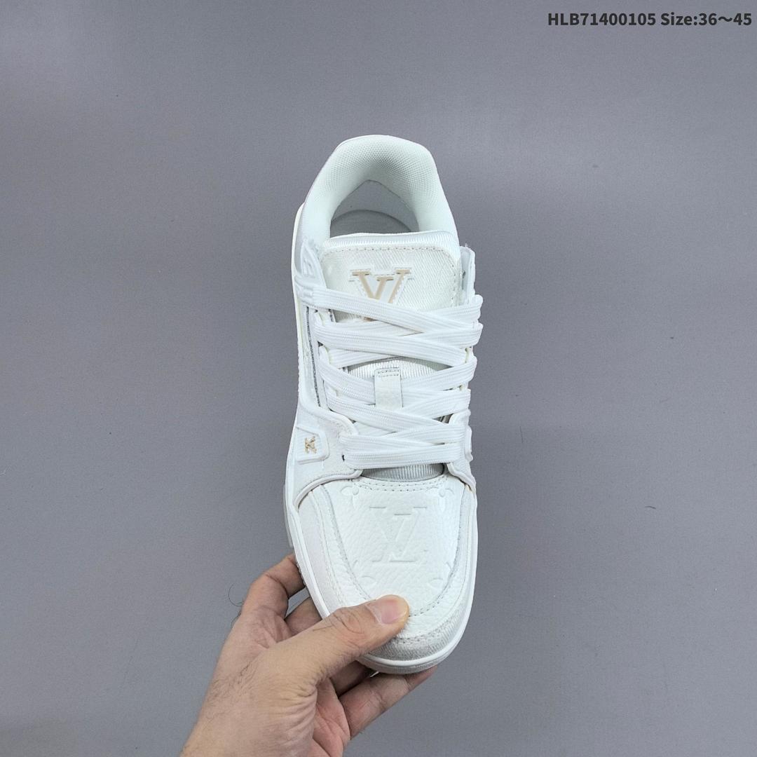 LV ARCH LIGHT SNEAKER 3 - foto 6