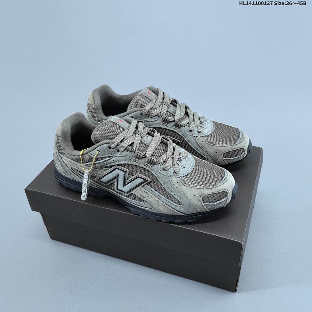 New Balance 204L