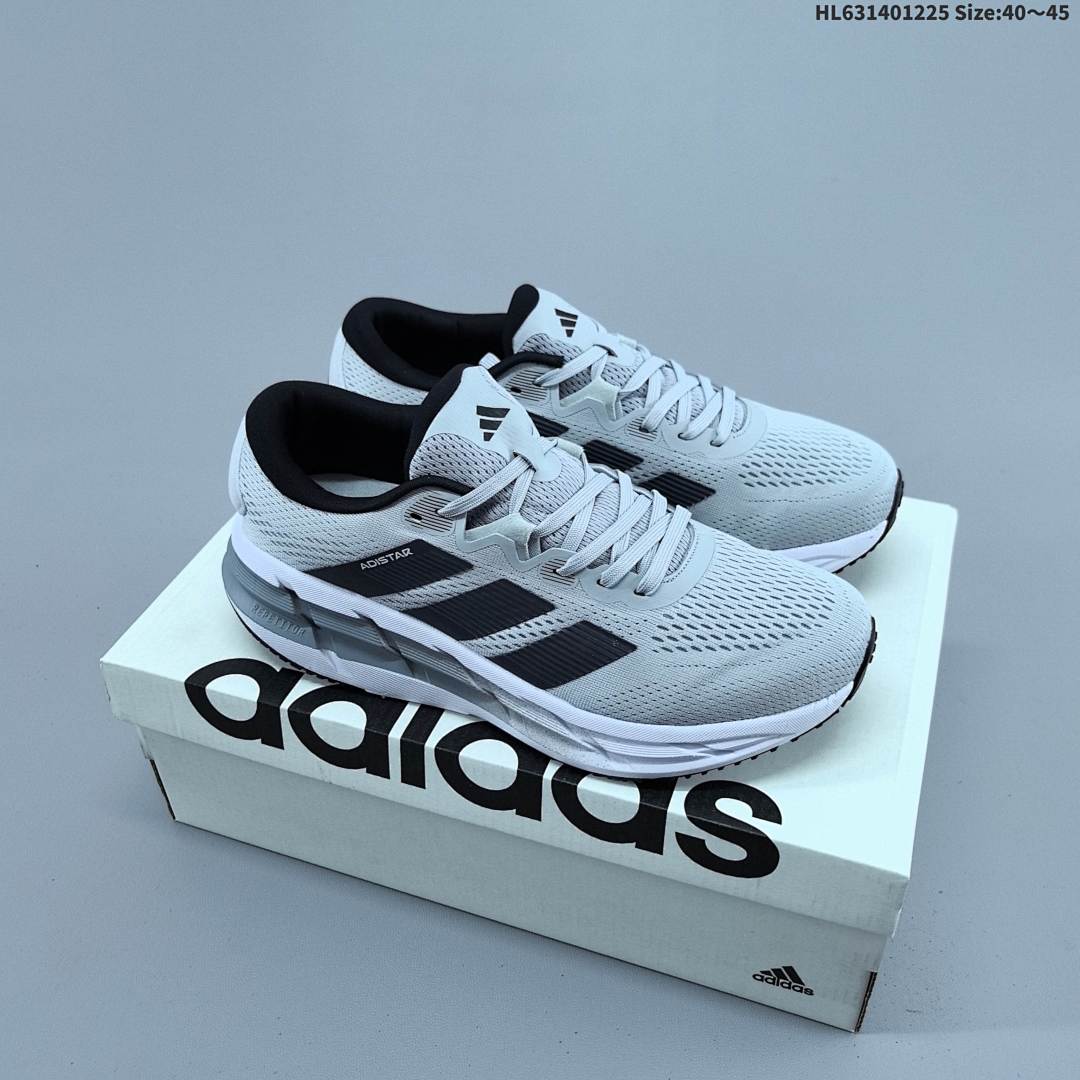 Adidas ADISTAR 4 ID Size 45 - foto 2