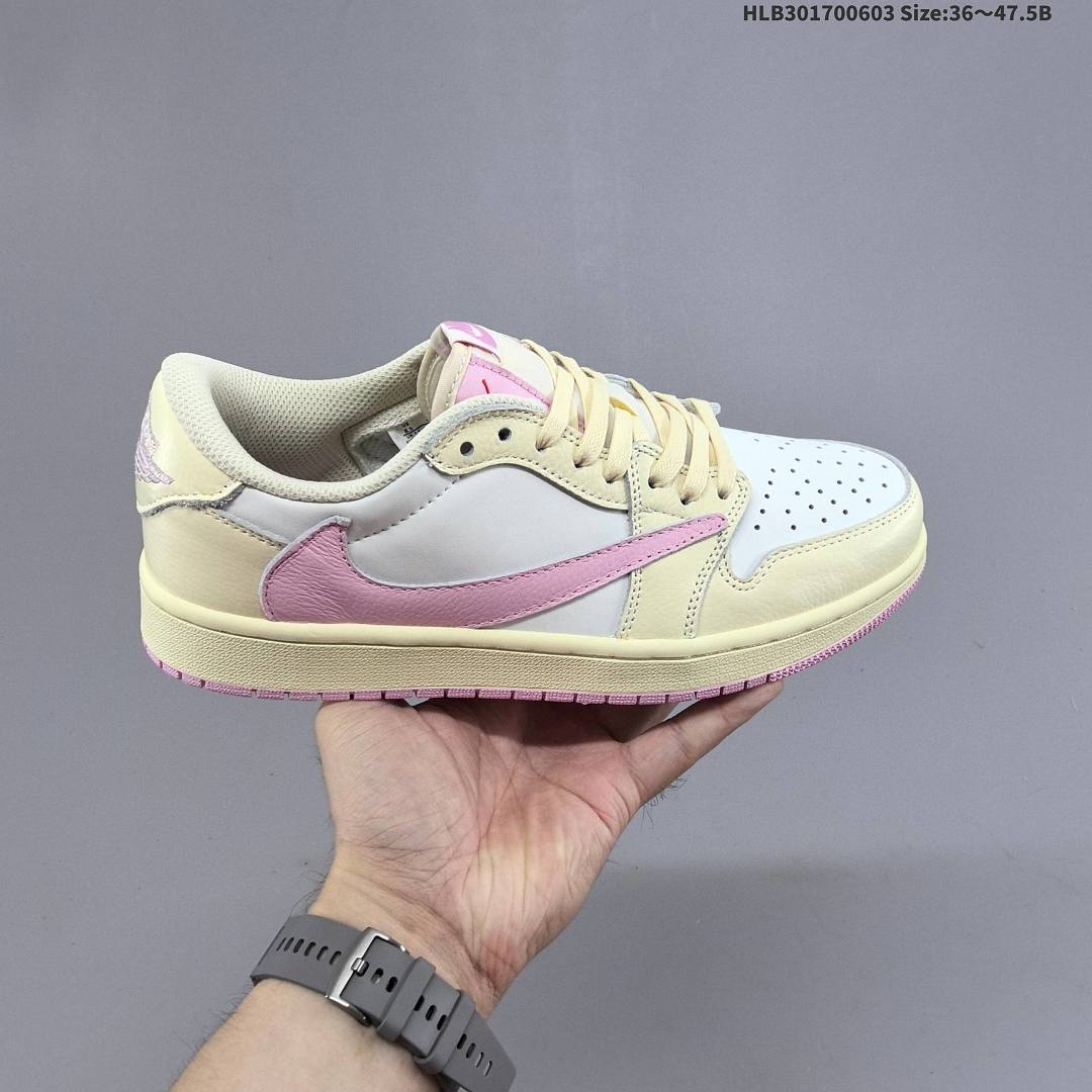 Nike Air Jordan 1 x Travis Scott AJ1 - foto 2