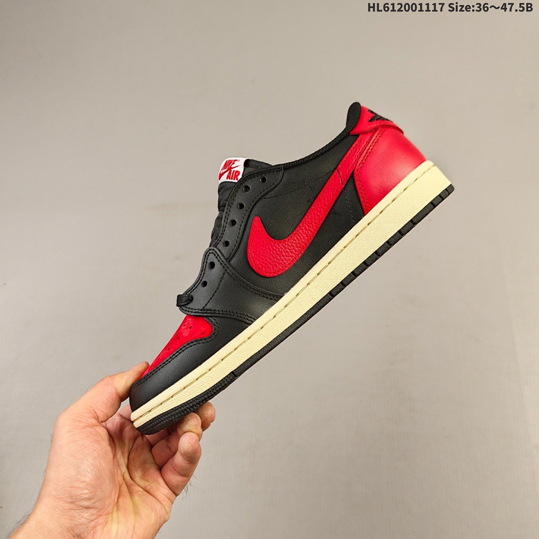 Nike Air Jordan 1 x Travis Scott AJ1 - foto 8