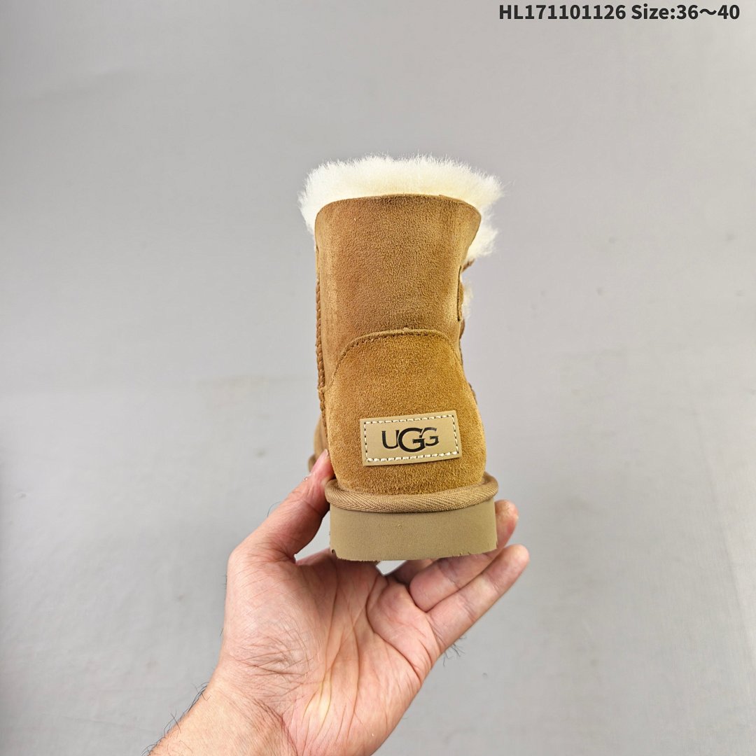 UGG MINI BAILEY BUTTON II ID Size 40 - foto 5