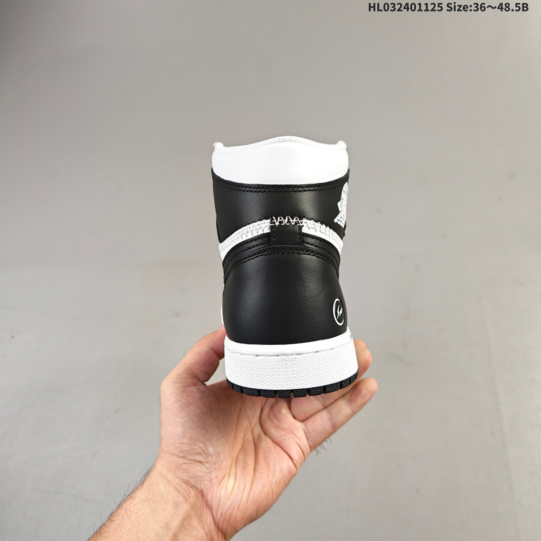 Nike Air Jordan 1 Retro High OG AJ1 · - foto 6