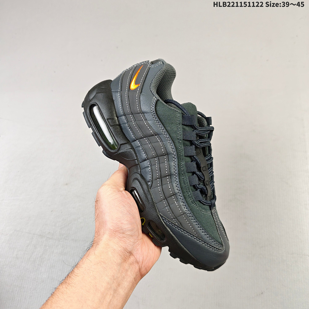 CDG x NIKE Air Max 95 Air Max 95 · Nike Air Max 95 - foto 9